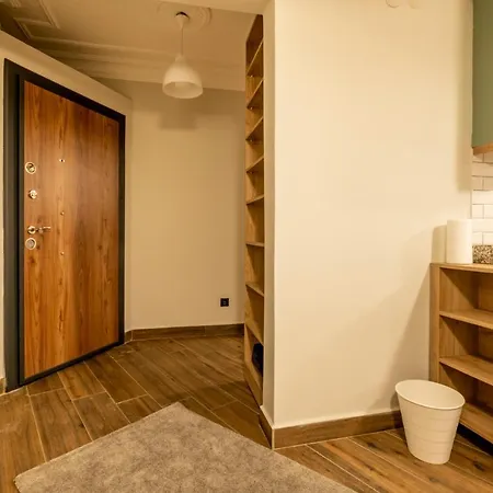 Apartamento Spacious And Comfy 2br In The Heart Of Cihangir